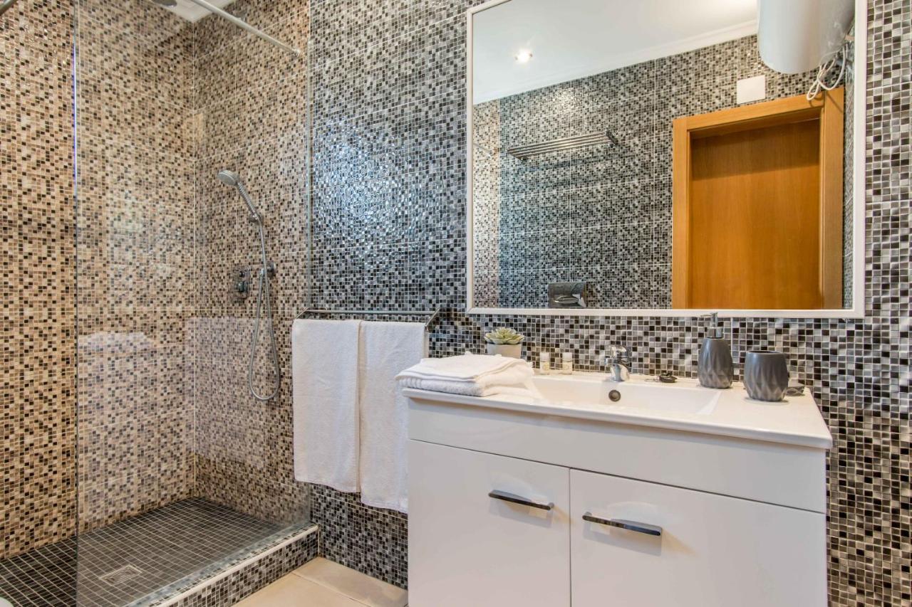 Appartement Chaleureux Et Lumineux Proche Mer Albufeira Ngoại thất bức ảnh